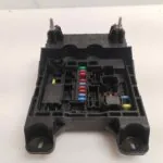 CAJA RELES / FUSIBLES 123469