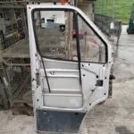 PUERTA DELANTERA IZQUIERDA 123821