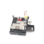 CAJA RELES / FUSIBLES 122988