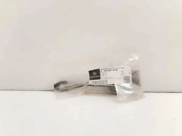 ENGANCHE CINTURON DELANTERO DERECHO 123375