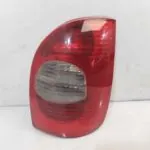 PILOTO TRASERO DERECHO 123185