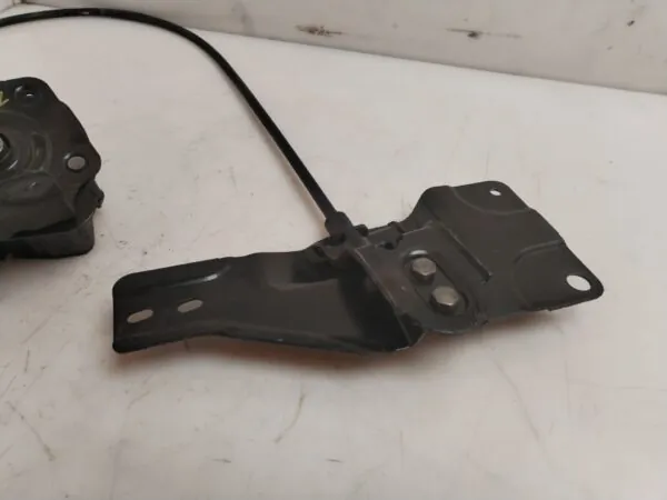 SOPORTE RUEDA REPUESTO 124735