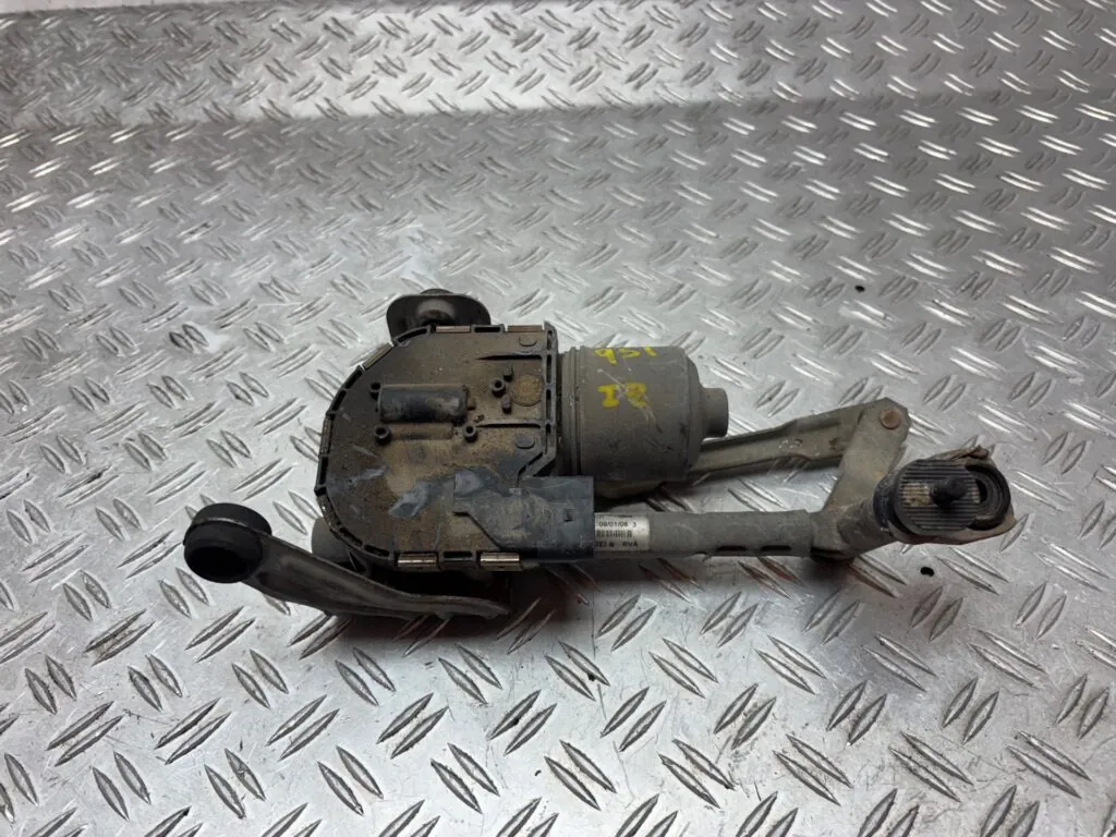 MOTOR LIMPIA DELANTERO 125043