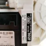 MOTOR ELEVALUNAS TRASERO IZQUIERDO 124125