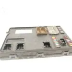CAJA RELES / FUSIBLES 124206