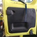 PUERTA TRASERA DERECHA 124431