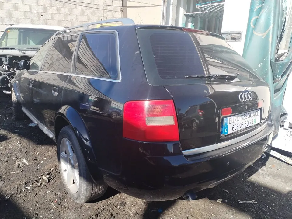 AUDI A6 AVANT (4B5) del 2004