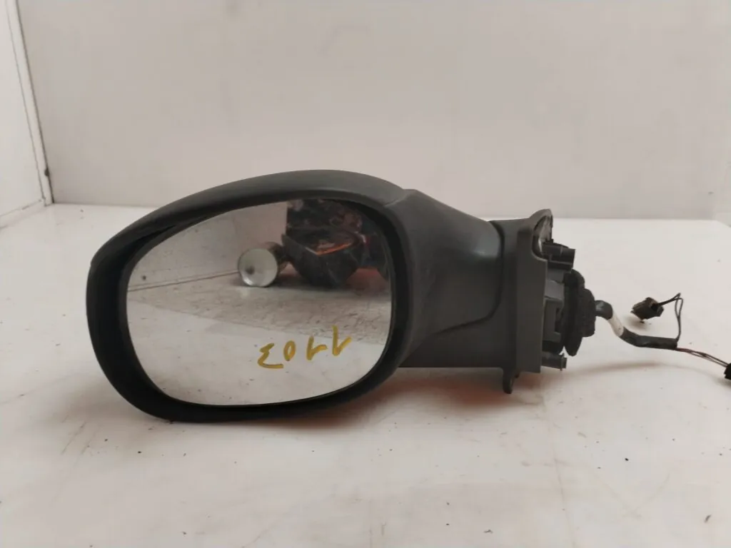 RETROVISOR IZQUIERDO 125182