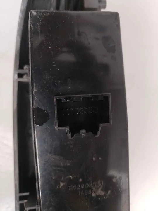 MANDO ELEVALUNAS DELANTERO IZQUIERDO 124282