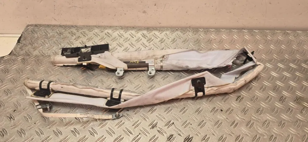 AIRBAG CORTINA DELANTERO IZQUIERDO 125139