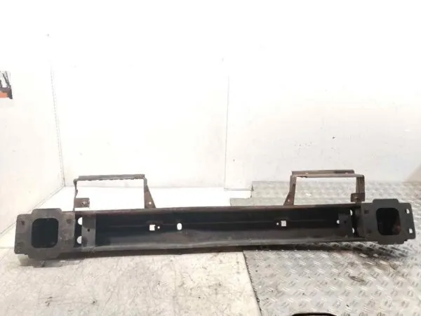 REFUERZO PARAGOLPES DELANTERO 124192
