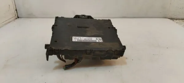 CAJA RELES / FUSIBLES 125006