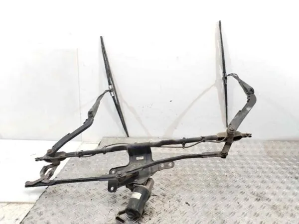 MOTOR LIMPIA DELANTERO 124067