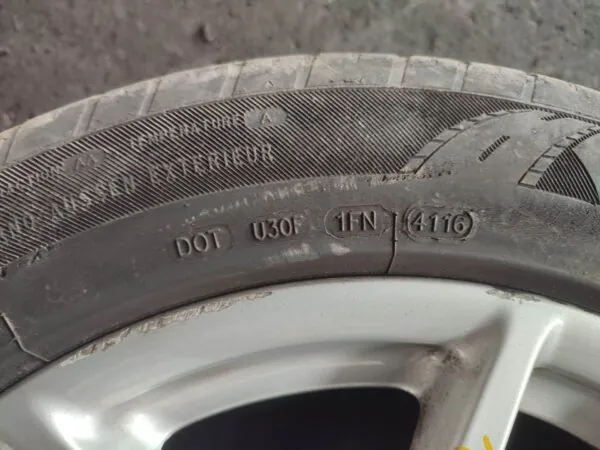 JUEGO LLANTAS 125950