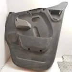 GUARNECIDO PUERTA DELANTERA DERECHA 124333