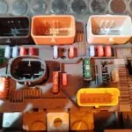 CAJA RELES / FUSIBLES 126157