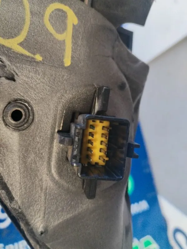 RETROVISOR DERECHO 126243