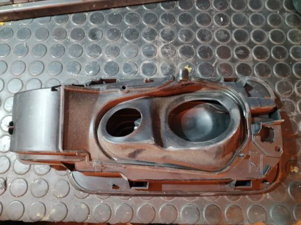 TAPA EXTERIOR COMBUSTIBLE 125901