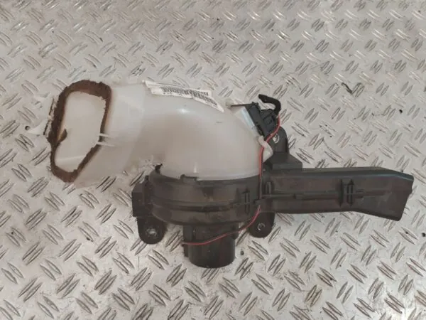 MOTOR CALEFACCION 125819