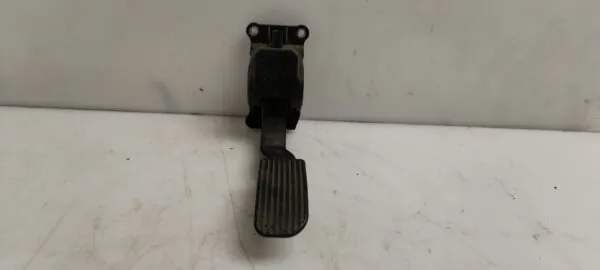 PEDAL ACELERADOR 125480