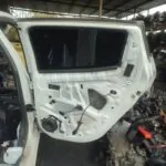 PUERTA TRASERA DERECHA 125711