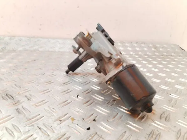 MOTOR LIMPIA DELANTERO 126078