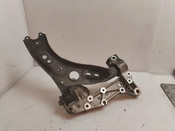 BRAZO SUSPENSION DELANTERO IZQUIERDO 125337