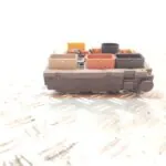 CAJA RELES / FUSIBLES 126083