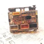 CAJA RELES / FUSIBLES 126083