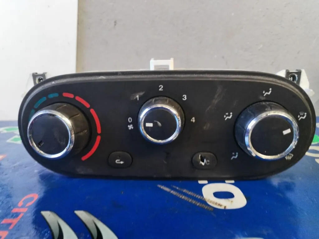 MANDO CALEFACCION / AIRE ACONDICIONADO 126259