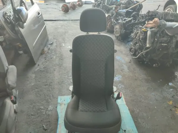 ASIENTO DELANTERO DERECHO 125854