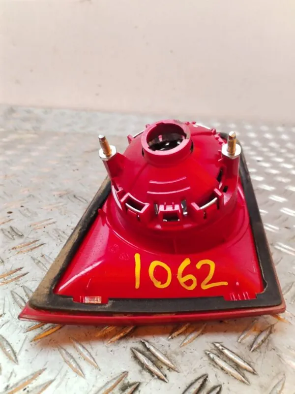 PILOTO TRASERO DERECHO INTERIOR 126194