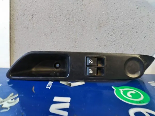 MANDO ELEVALUNAS DELANTERO IZQUIERDO 126244