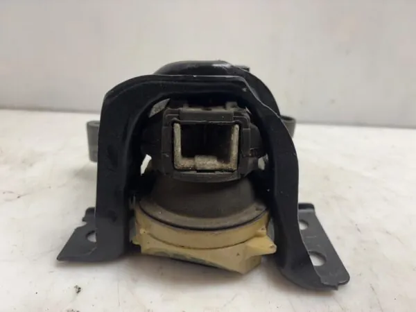 SOPORTE MOTOR 125438