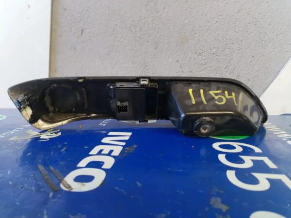 MANDO ELEVALUNAS DELANTERO IZQUIERDO 126244