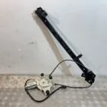 ELEVALUNAS DELANTERO DERECHO 125881
