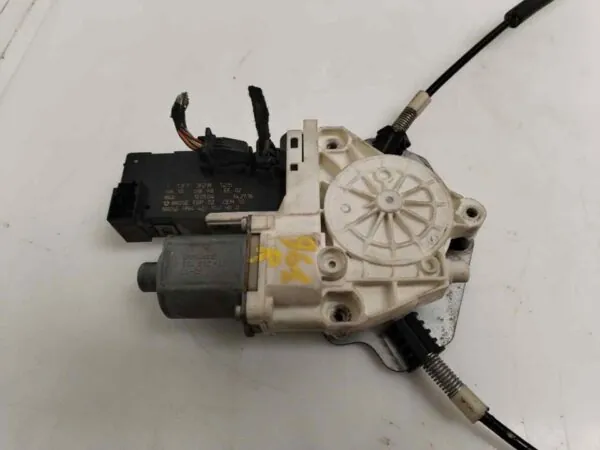 ELEVALUNAS DELANTERO IZQUIERDO 123853