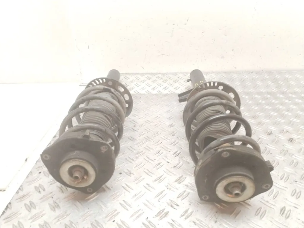 JUEGO AMORTIGUADORES DELANTERO 125288