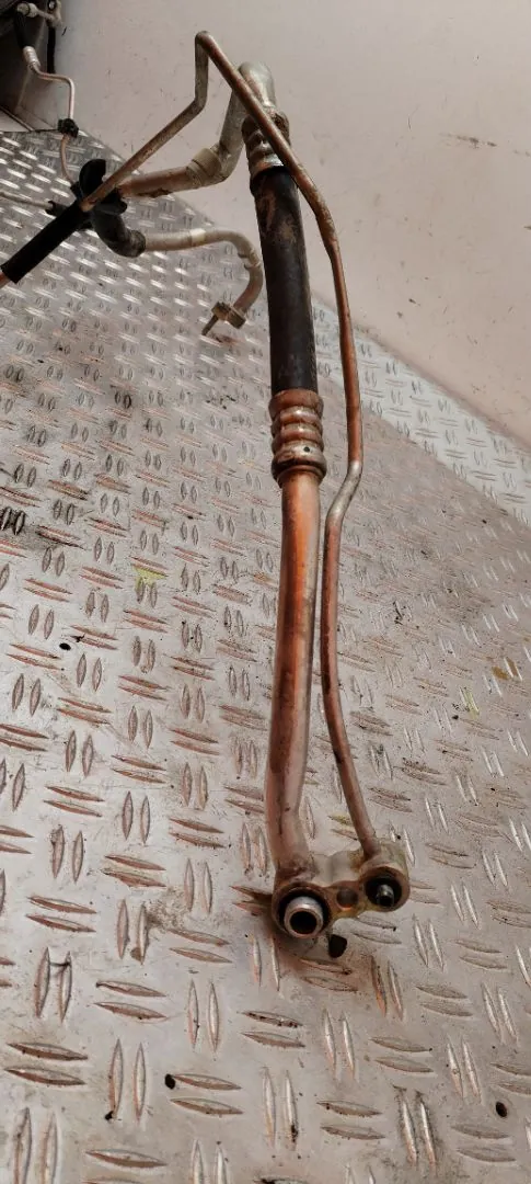 TUBO PRESION DIRECCION ASISTIDA 126057
