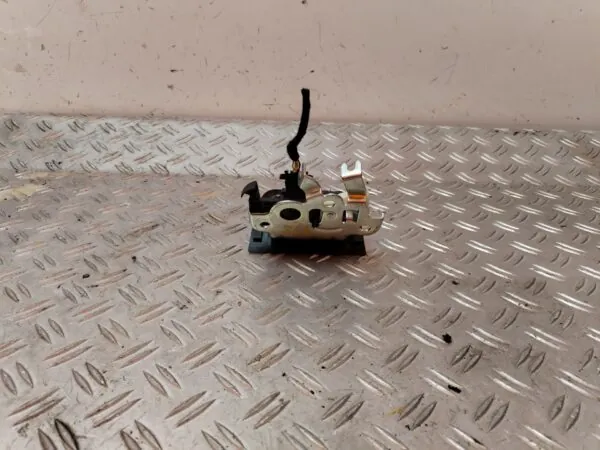 CERRADURA MALETERO / PORTON 126108