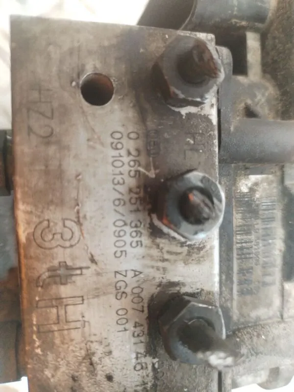 ABS 125818