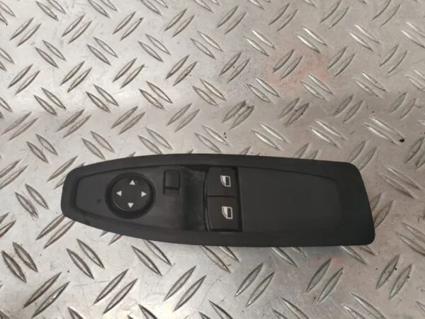 MANDO ELEVALUNAS DELANTERO IZQUIERDO 126203