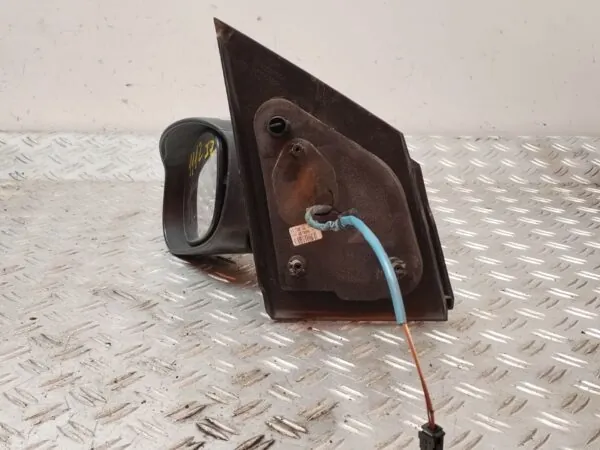 RETROVISOR IZQUIERDO 126153