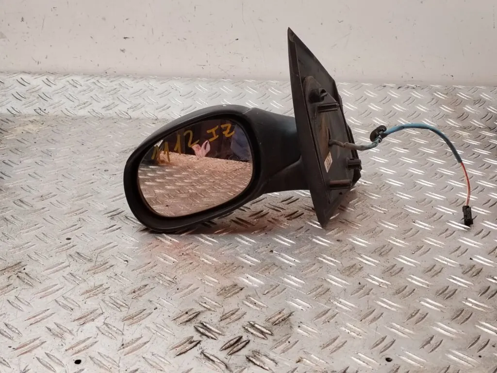 RETROVISOR IZQUIERDO 126153