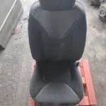 ASIENTO DELANTERO DERECHO 125850