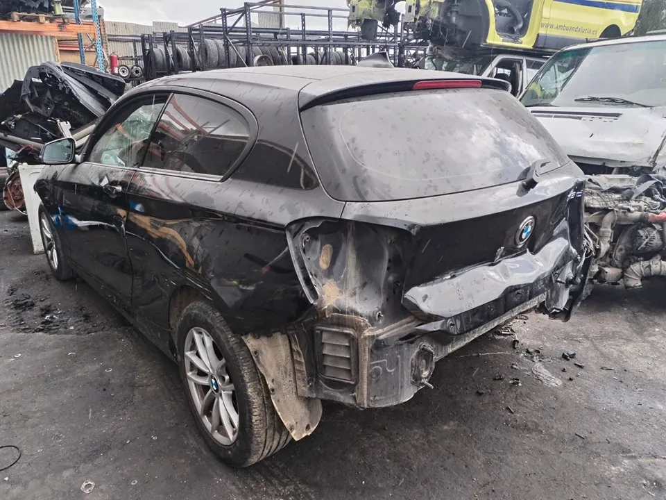 BMW SERIE 1 BERLINA 5P (F20) del 2012