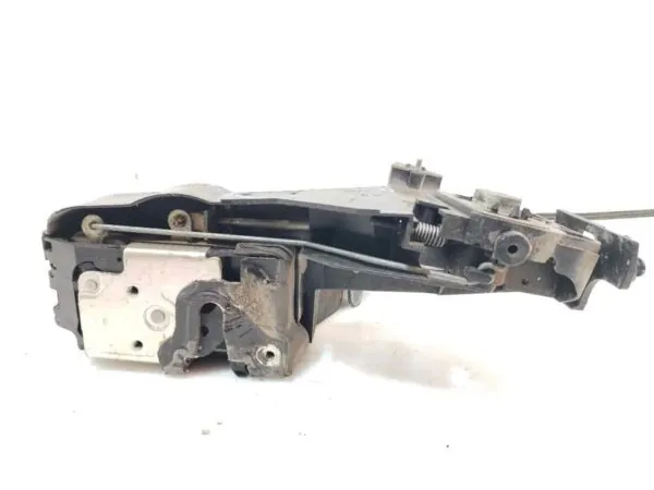 CERRADURA PUERTA DELANTERA IZQUIERDA 123778