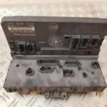 CAJA RELES / FUSIBLES 126658