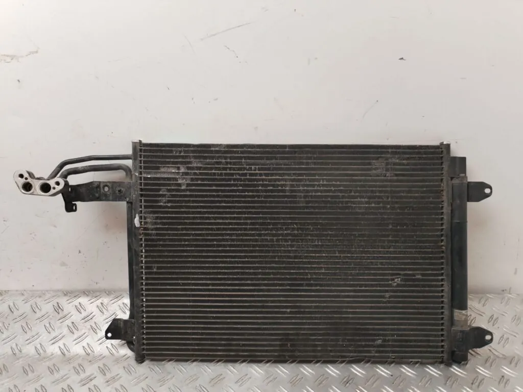 CONDENSADOR / RADIADOR AIRE ACONDICIONADO 126570