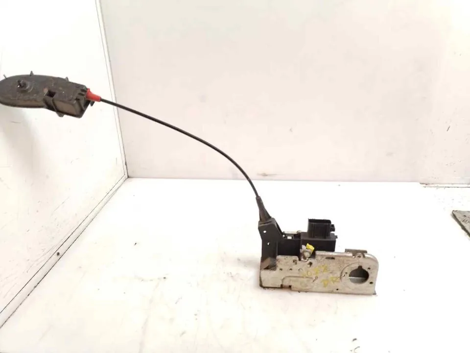 CERRADURA PUERTA DELANTERA DERECHA 124457